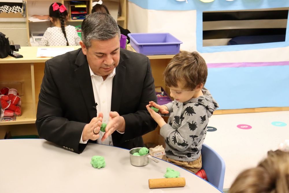 LCPS Receives $2.5 million Grant to Fortify, Build Community School Model—Conlee Elementary to join six other LCPS community schools  