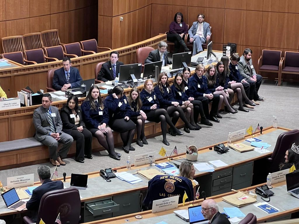 It was a great day in Santa Fe for FFA Day! Las Cruces High School had four senior members represent their chapter last week and were guests of Senator Crystal Diamond on the legislative floor. Go Dawgs
